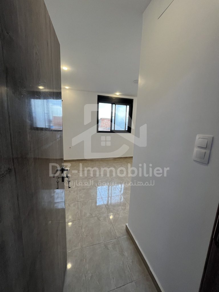 Vente Appartement F2 (69m²) - Saint Ubert , Oran