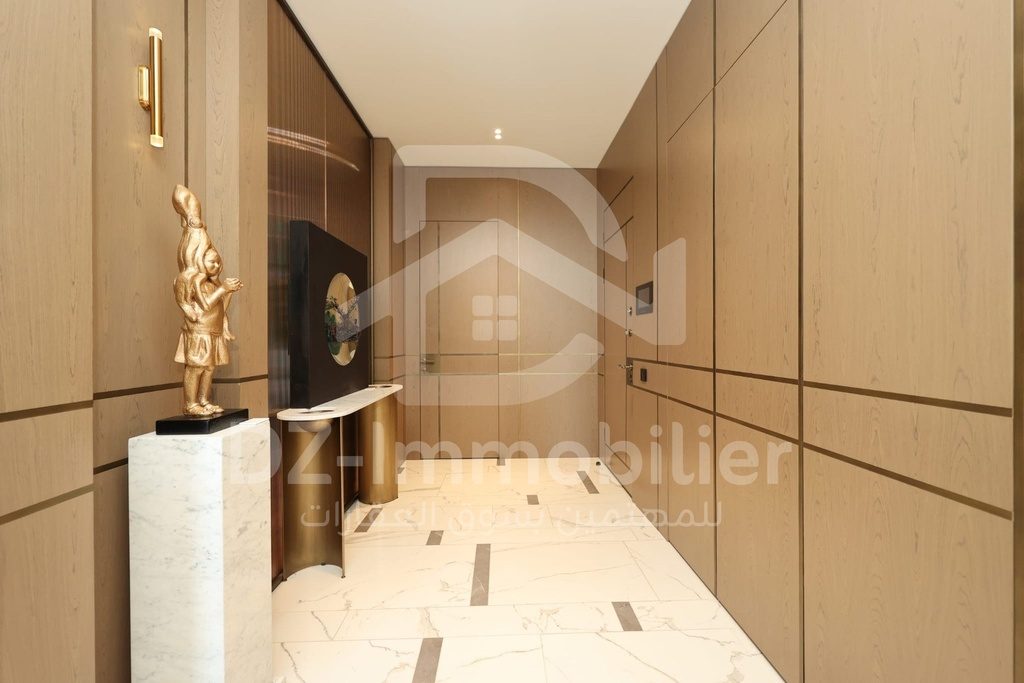 Entrée de l’appartement témoin