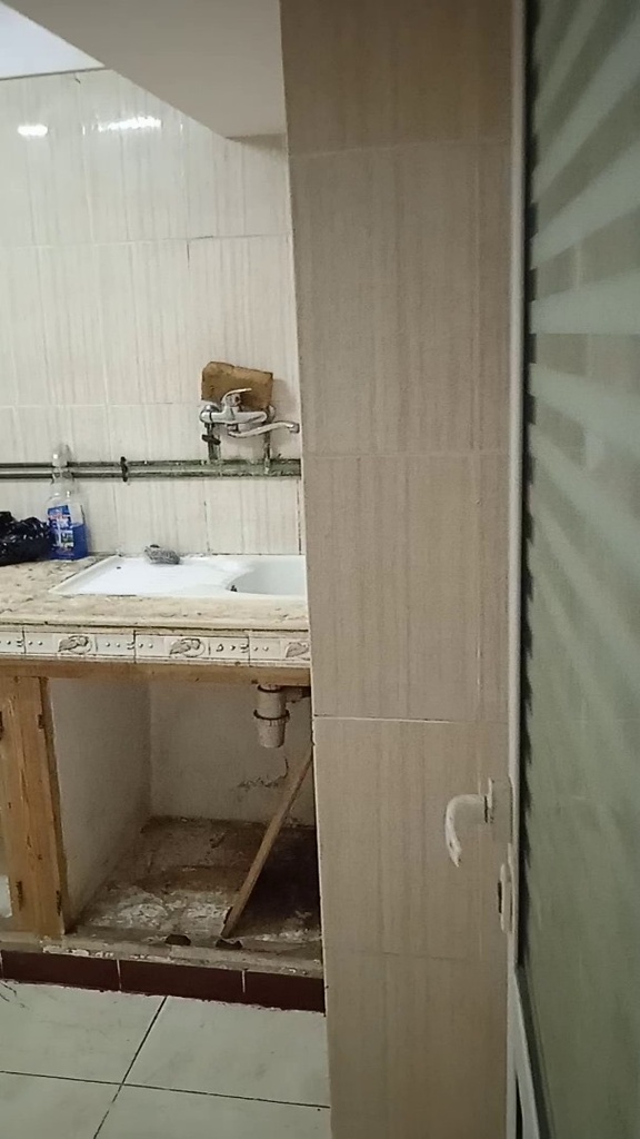 🏢 Location Local Commercial sur 2 Étages à Alger El Harrach