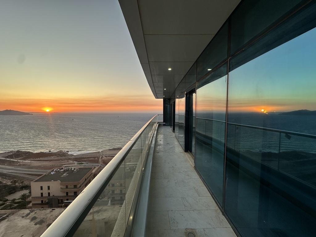 For Sale: F3 Apartment (139m²) – Odéon Tower, Akid Lotfi, Oran