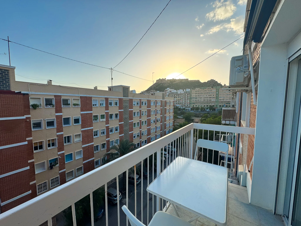 Vente Appartement F3 (73m²) – À 1 Minute De La Plage, Raval Roig, Alicante, Espagne