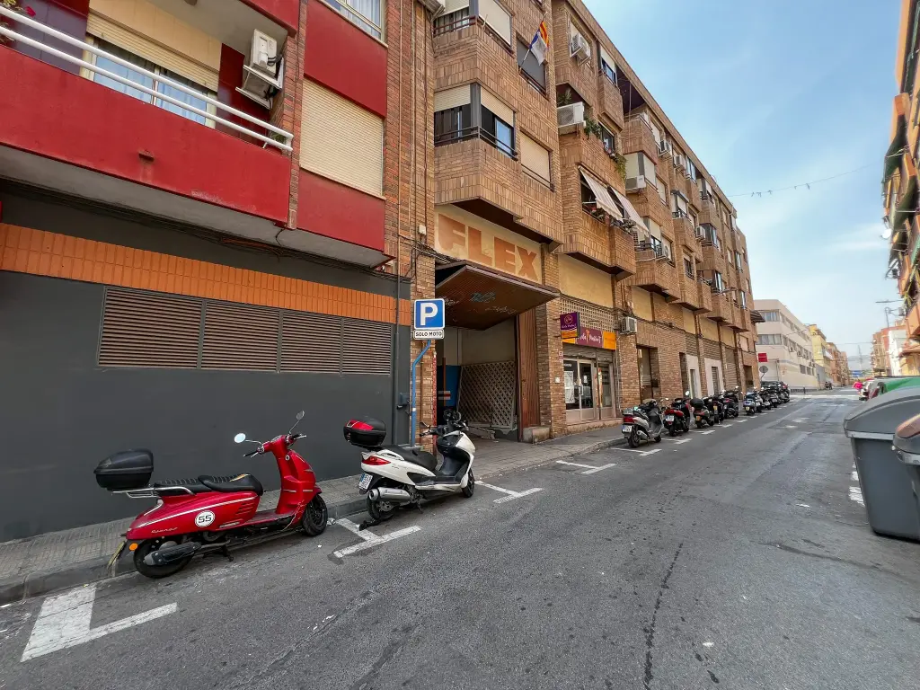 Industrial Warehouse for sale (804m²) – La Florida, Alicante, Spain