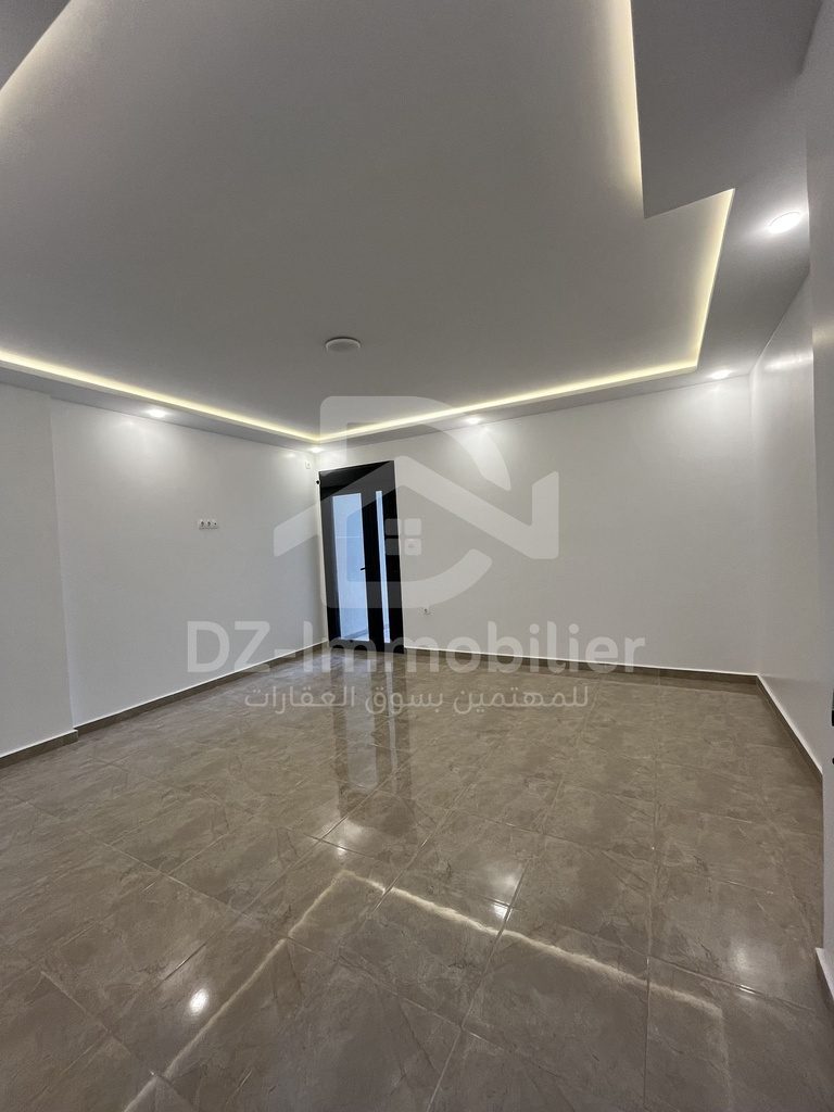 Vente Appartement F3 (117m²) - Saint Ubert , Oran